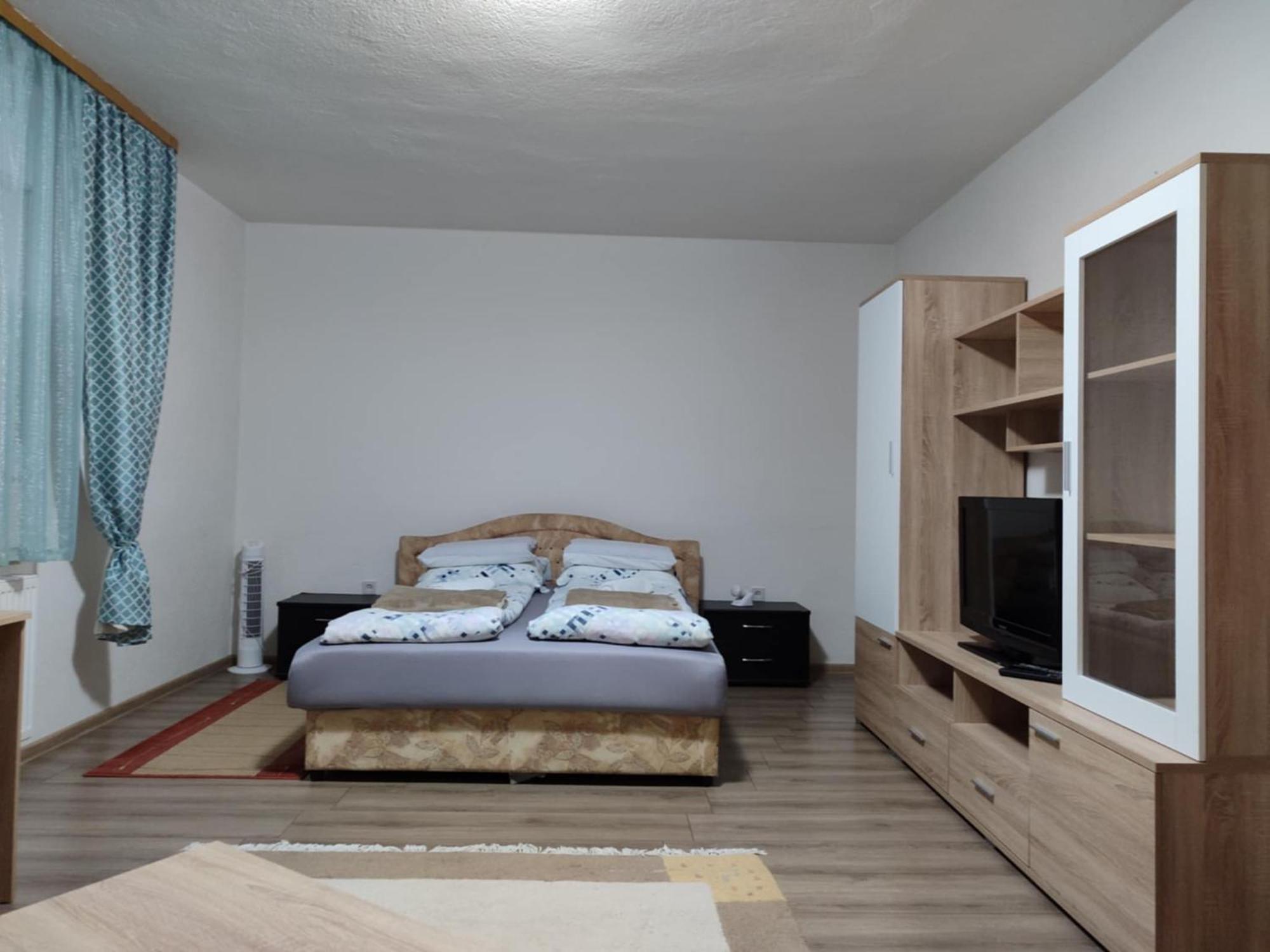 Bihać Apartment Hatinac מראה חיצוני תמונה